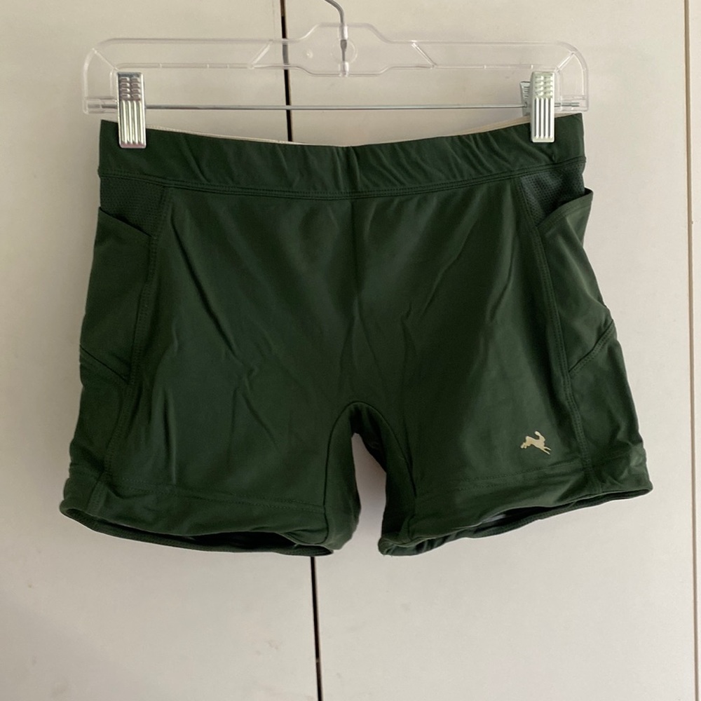 Tracksmith lane 5 shorts